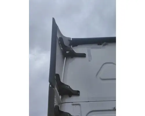 FREIGHTLINER CASCADIA 125 CAB EXTENSION