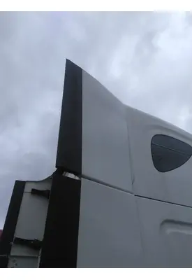 FREIGHTLINER CASCADIA 125 CAB EXTENSION