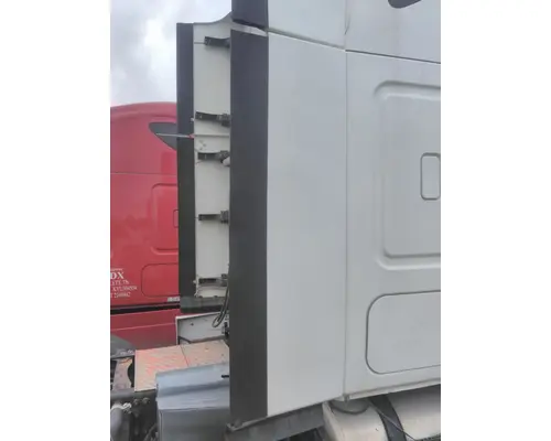 FREIGHTLINER CASCADIA 125 CAB EXTENSION
