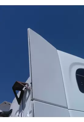 FREIGHTLINER CASCADIA 125 CAB EXTENSION