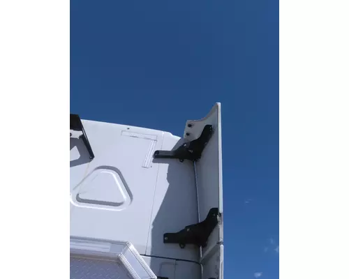 FREIGHTLINER CASCADIA 125 CAB EXTENSION