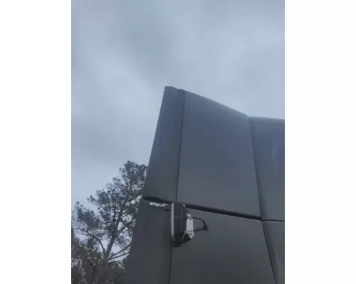 FREIGHTLINER CASCADIA 125 CAB EXTENSION