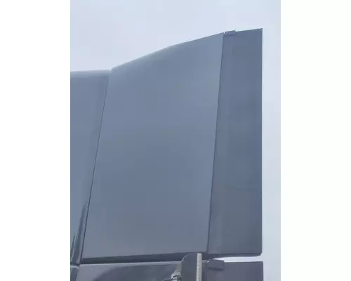 FREIGHTLINER CASCADIA 125 CAB EXTENSION