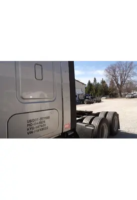 FREIGHTLINER CASCADIA 125 CAB EXTENSION