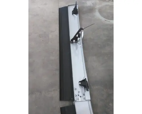 FREIGHTLINER CASCADIA 125 CAB EXTENSION