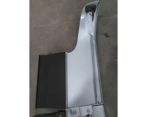 FREIGHTLINER CASCADIA 125 CAB EXTENSION