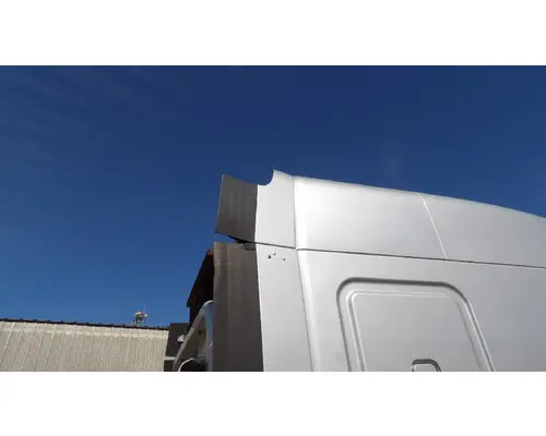FREIGHTLINER CASCADIA 125 CAB EXTENSION
