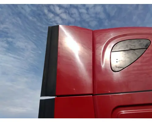 FREIGHTLINER CASCADIA 125 CAB EXTENSION