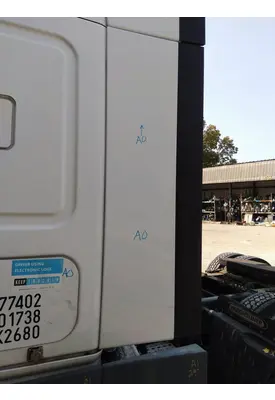 FREIGHTLINER CASCADIA 125 CAB EXTENSION