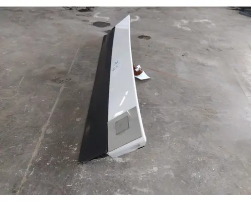 FREIGHTLINER CASCADIA 125 CAB EXTENSION