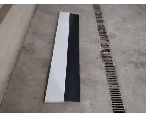 FREIGHTLINER CASCADIA 125 CAB EXTENSION