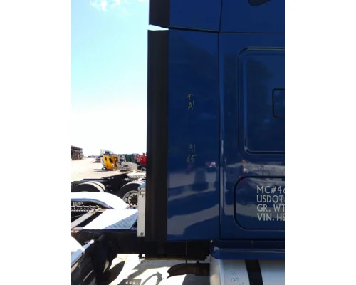 FREIGHTLINER CASCADIA 125 CAB EXTENSION