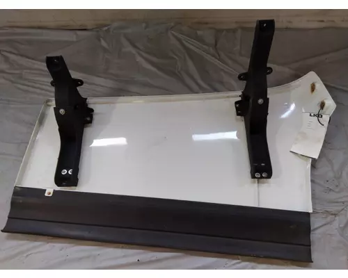 FREIGHTLINER CASCADIA 125 CAB EXTENSION