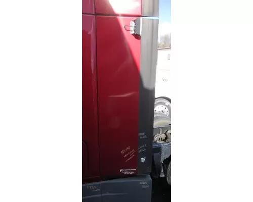 FREIGHTLINER CASCADIA 125 CAB EXTENSION