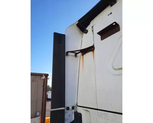 FREIGHTLINER CASCADIA 125 CAB EXTENSION