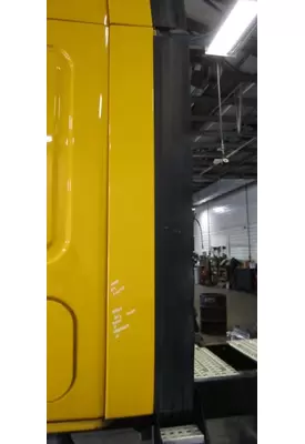FREIGHTLINER CASCADIA 125 CAB EXTENSION