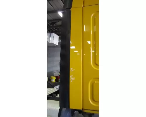 FREIGHTLINER CASCADIA 125 CAB EXTENSION