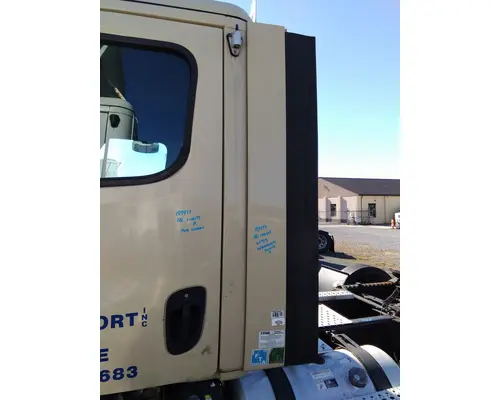 FREIGHTLINER CASCADIA 125 CAB EXTENSION