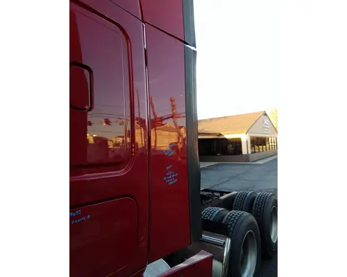 FREIGHTLINER CASCADIA 125 CAB EXTENSION