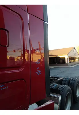 FREIGHTLINER CASCADIA 125 CAB EXTENSION