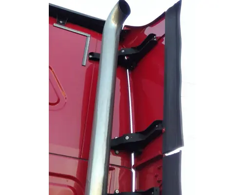 FREIGHTLINER CASCADIA 125 CAB EXTENSION