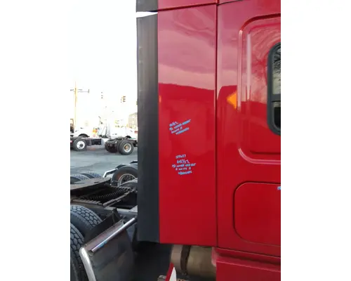 FREIGHTLINER CASCADIA 125 CAB EXTENSION