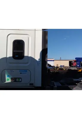 FREIGHTLINER CASCADIA 125 CAB EXTENSION