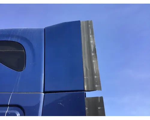 FREIGHTLINER CASCADIA 125 CAB EXTENSION