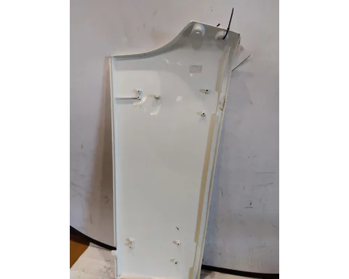 FREIGHTLINER CASCADIA 125 CAB EXTENSION