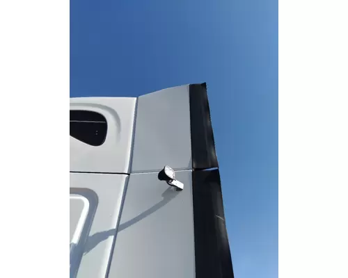 FREIGHTLINER CASCADIA 125 CAB EXTENSION