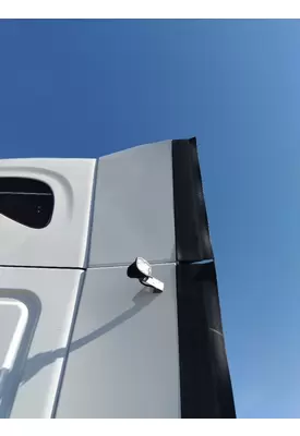 FREIGHTLINER CASCADIA 125 CAB EXTENSION