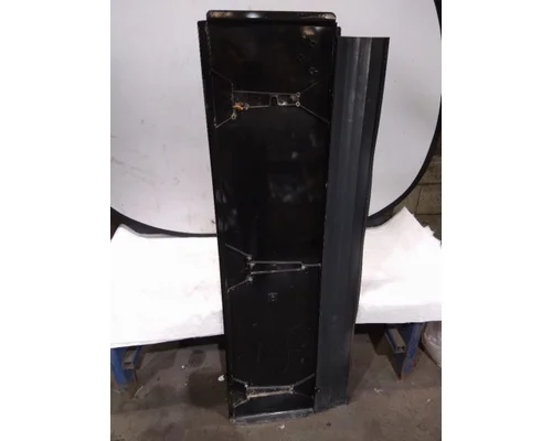 FREIGHTLINER CASCADIA 125 CAB EXTENSION