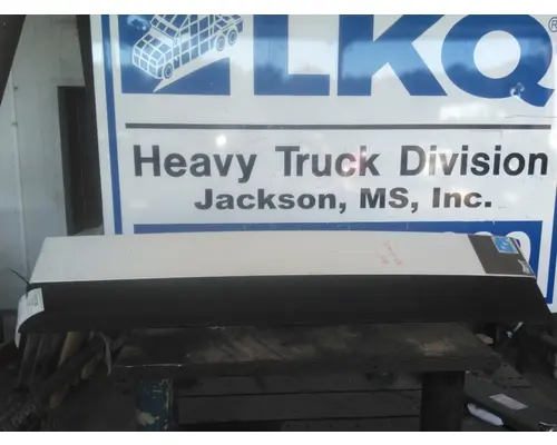 FREIGHTLINER CASCADIA 125 CAB EXTENSION