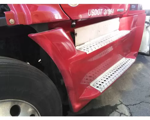 FREIGHTLINER CASCADIA 125 CAB SKIRTSIDE FAIRING