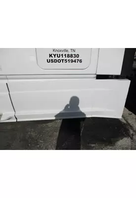 FREIGHTLINER CASCADIA 125 CAB SKIRT/SIDE FAIRING