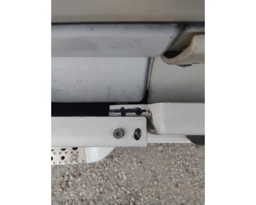 FREIGHTLINER CASCADIA 125 CAB SKIRTSIDE FAIRING