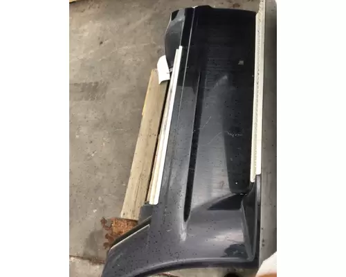 FREIGHTLINER CASCADIA 125 CAB SKIRTSIDE FAIRING