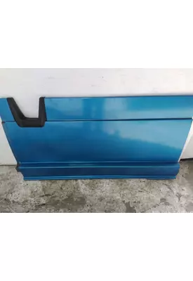 FREIGHTLINER CASCADIA 125 CAB SKIRT/SIDE FAIRING