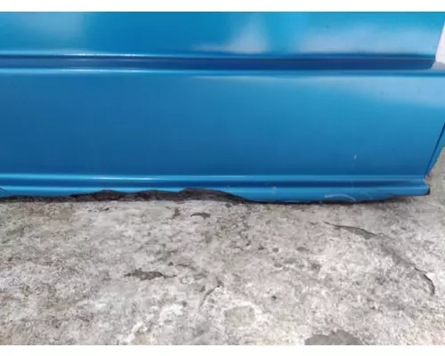 FREIGHTLINER CASCADIA 125 CAB SKIRTSIDE FAIRING