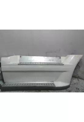 FREIGHTLINER CASCADIA 125 CAB SKIRT/SIDE FAIRING