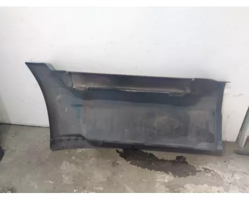 FREIGHTLINER CASCADIA 125 CAB SKIRTSIDE FAIRING
