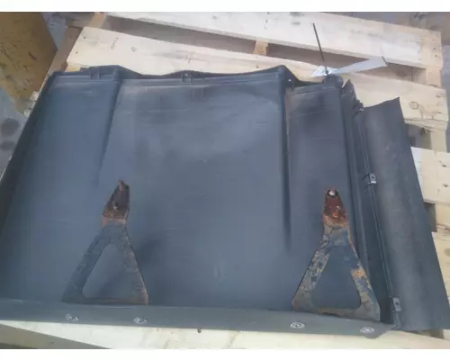 FREIGHTLINER CASCADIA 125 CAB SKIRTSIDE FAIRING