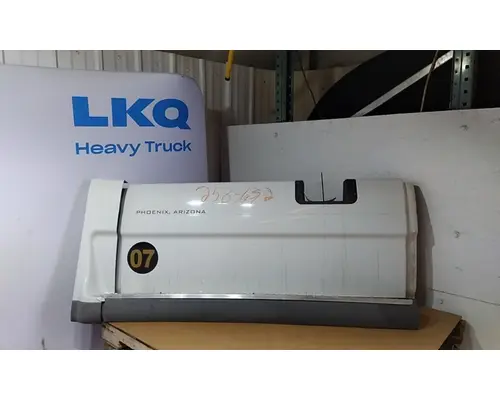 FREIGHTLINER CASCADIA 125 CAB SKIRTSIDE FAIRING