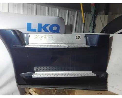 FREIGHTLINER CASCADIA 125 CAB SKIRTSIDE FAIRING