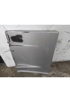 FREIGHTLINER CASCADIA 125 CAB SKIRT/SIDE FAIRING