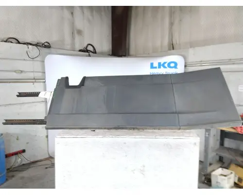 FREIGHTLINER CASCADIA 125 CAB SKIRTSIDE FAIRING
