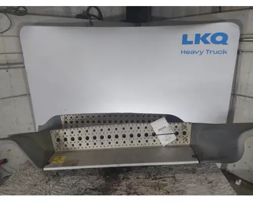 FREIGHTLINER CASCADIA 125 CAB SKIRTSIDE FAIRING