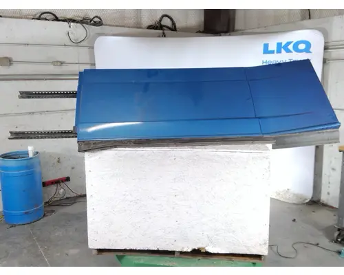 FREIGHTLINER CASCADIA 125 CAB SKIRTSIDE FAIRING