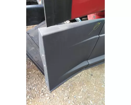 FREIGHTLINER CASCADIA 125 CAB SKIRTSIDE FAIRING