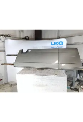 FREIGHTLINER CASCADIA 125 CAB SKIRT/SIDE FAIRING